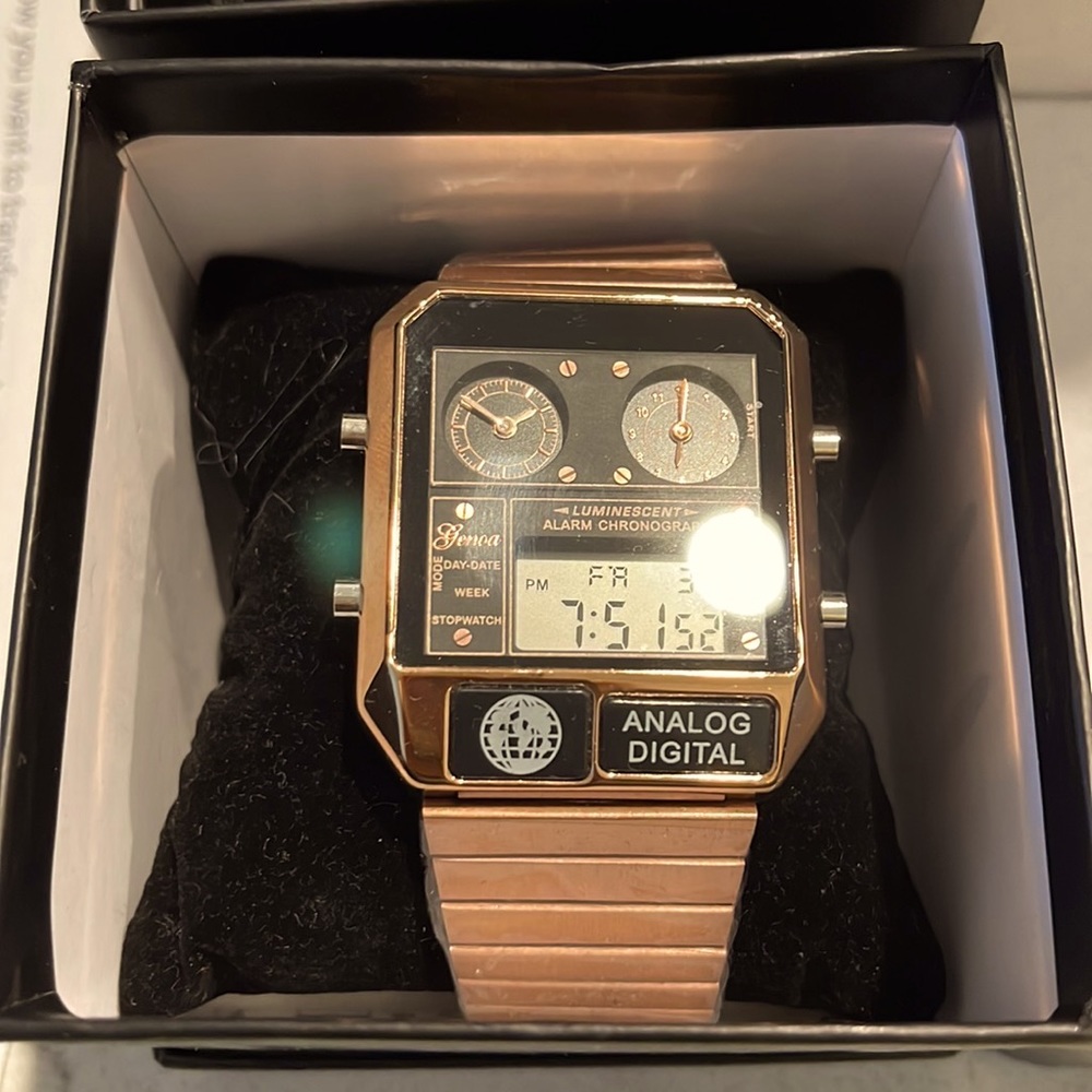 DIGITAL WATCHES/ROSE GOLD & SILVER BUY ONE GET ONE FREE!!